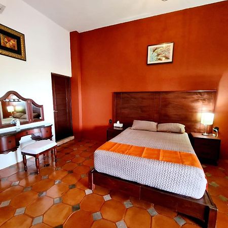 Hotel Alondra Los Laureles Экстерьер фото